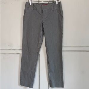💙3 for $20 Alice + Olivia Stripes Trouser Pants 2
